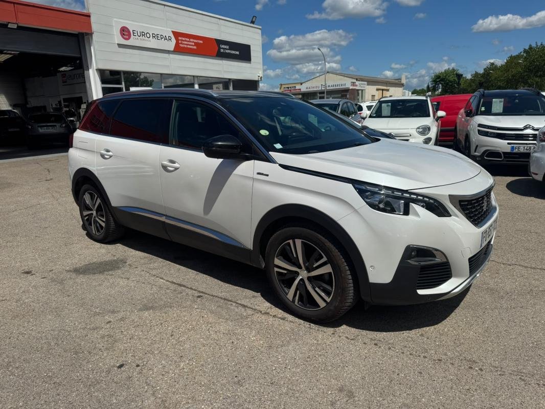 Peugeot 5008 - Photo 3