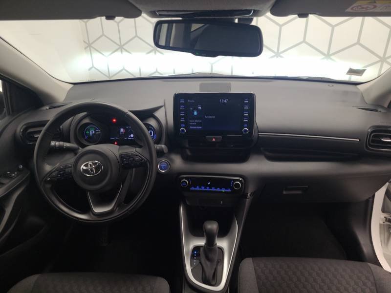 Toyota Yaris - Photo 11