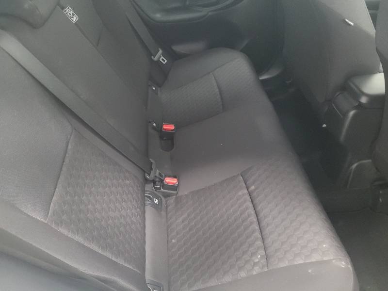 Toyota Yaris - Photo 13
