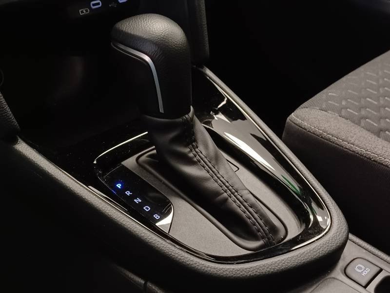 Toyota Yaris - Photo 20