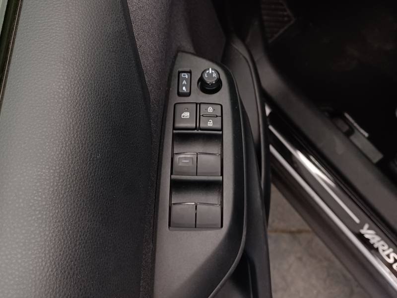 Toyota Yaris - Photo 26