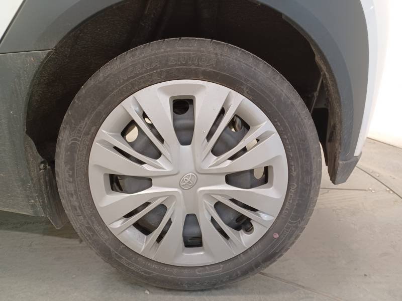 Toyota aygo x - Photo 14