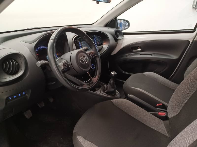 Toyota aygo x - Photo 10