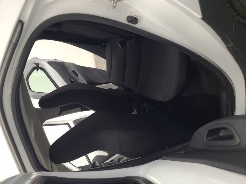 Toyota aygo x - Photo 13