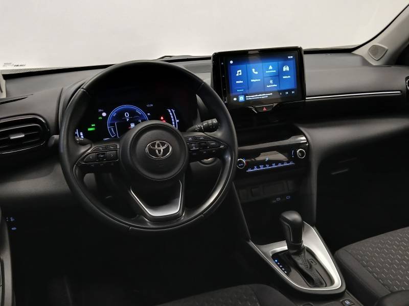 Toyota Yaris - Photo 11