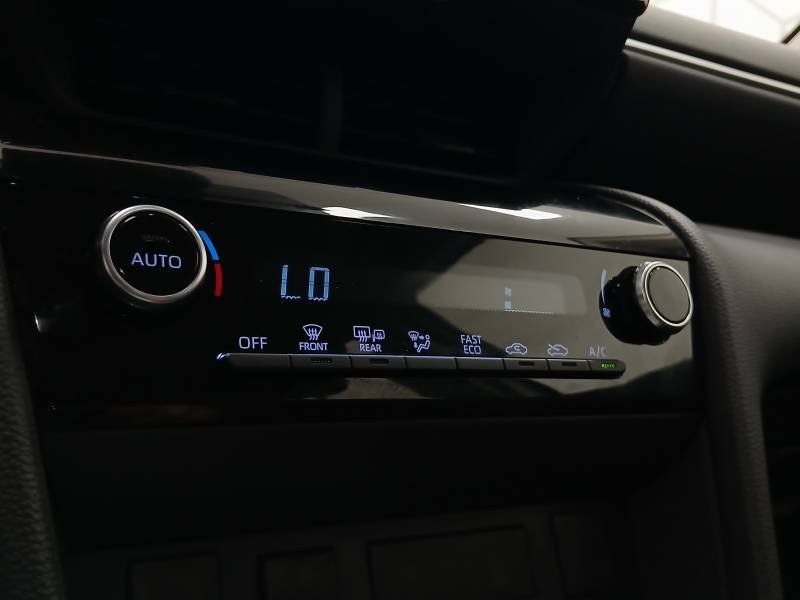 Toyota Yaris - Photo 25
