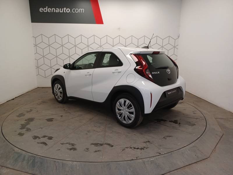 Toyota aygo x - Photo 3
