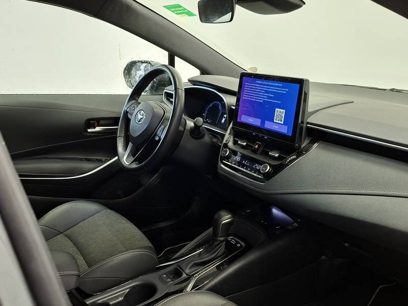 Toyota Corolla - Photo 12