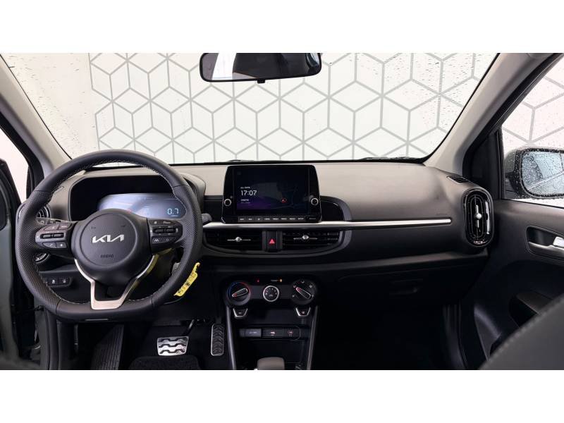Kia Picanto - Photo 11