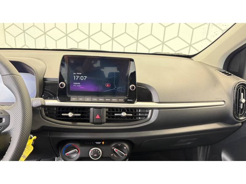 Kia Picanto - Photo 13