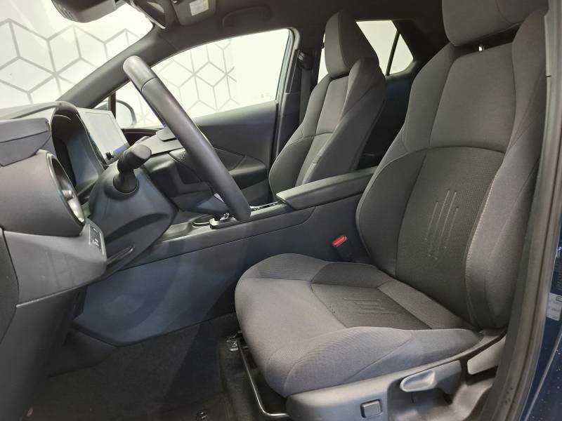Toyota C-HR - Photo 10