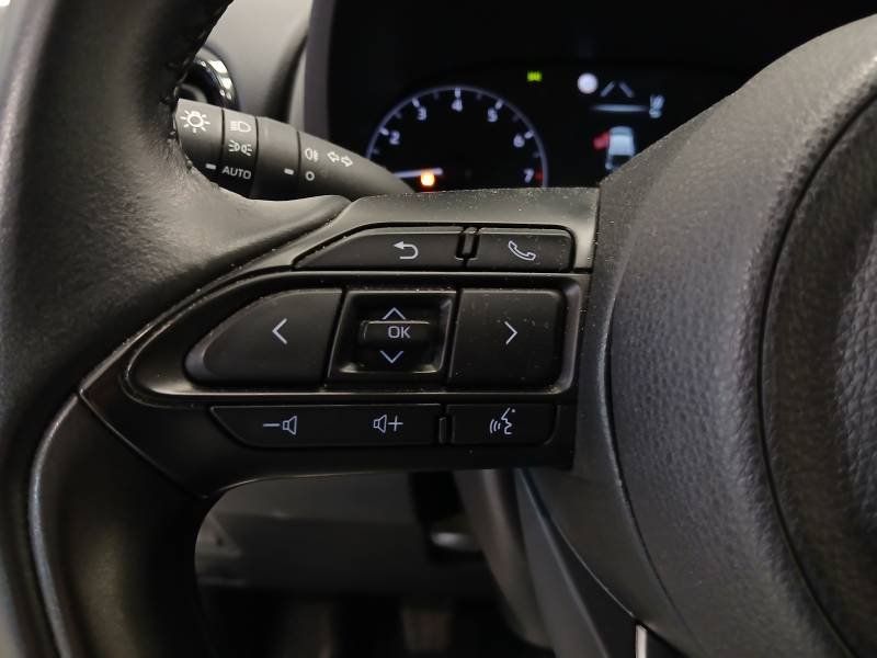 Toyota Yaris - Photo 18