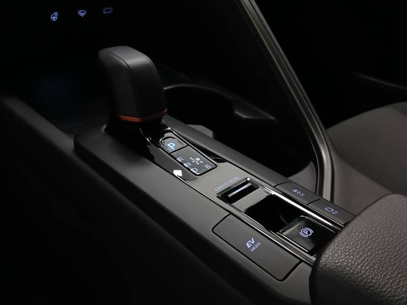 Toyota C-HR - Photo 23