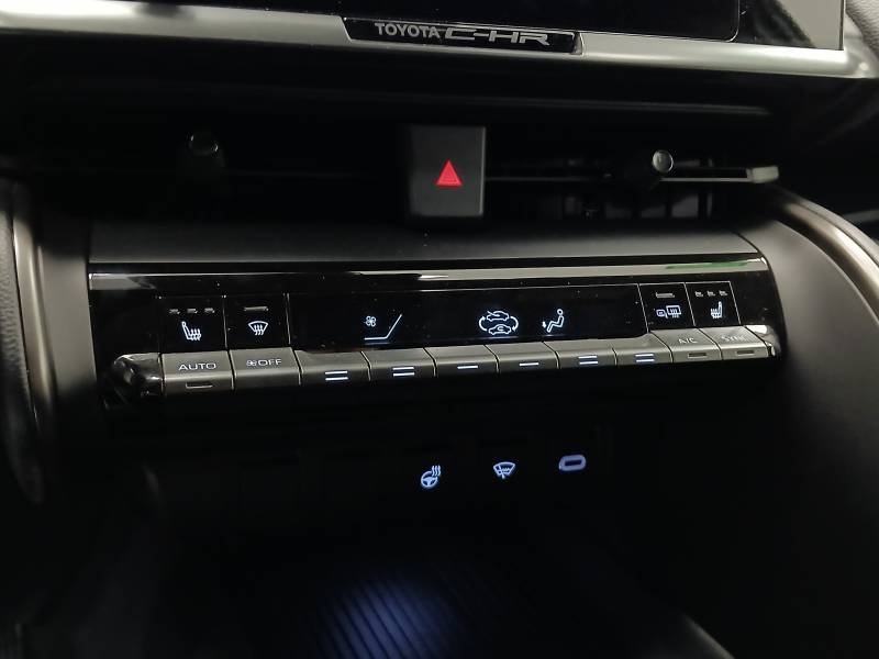 Toyota C-HR - Photo 25