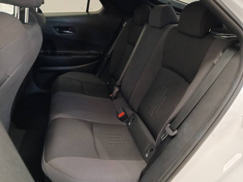 Toyota C-HR - Photo 13