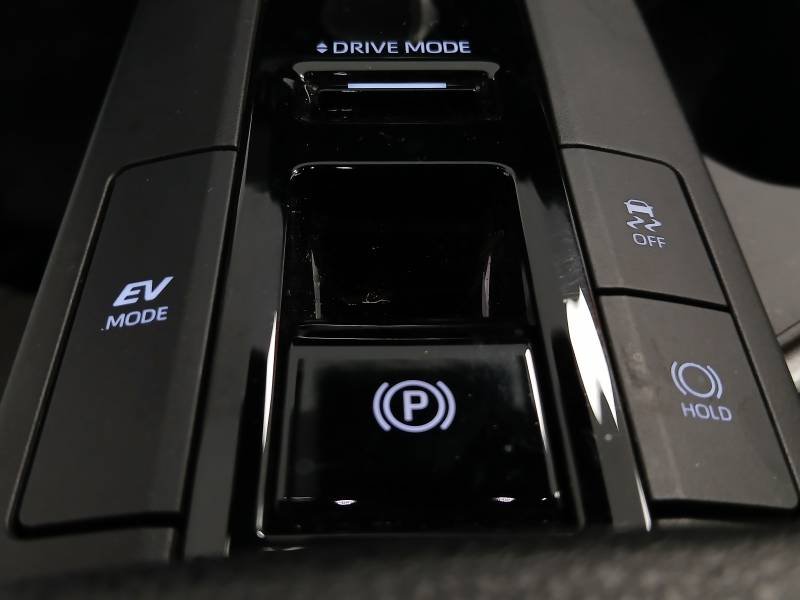 Toyota C-HR - Photo 23