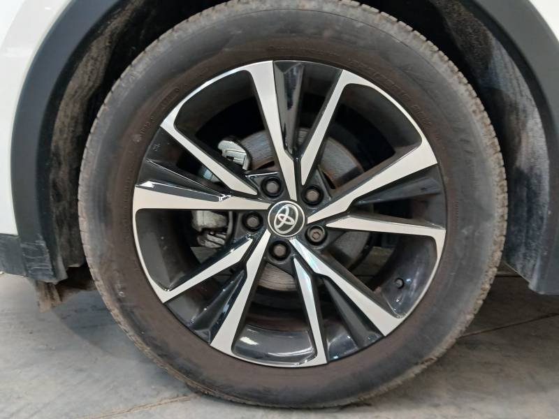 Toyota C-HR - Photo 9