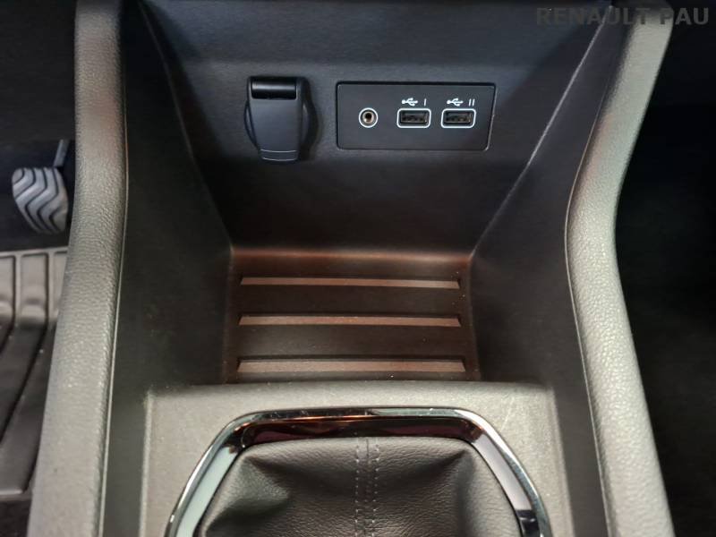Renault Clio - Photo 23