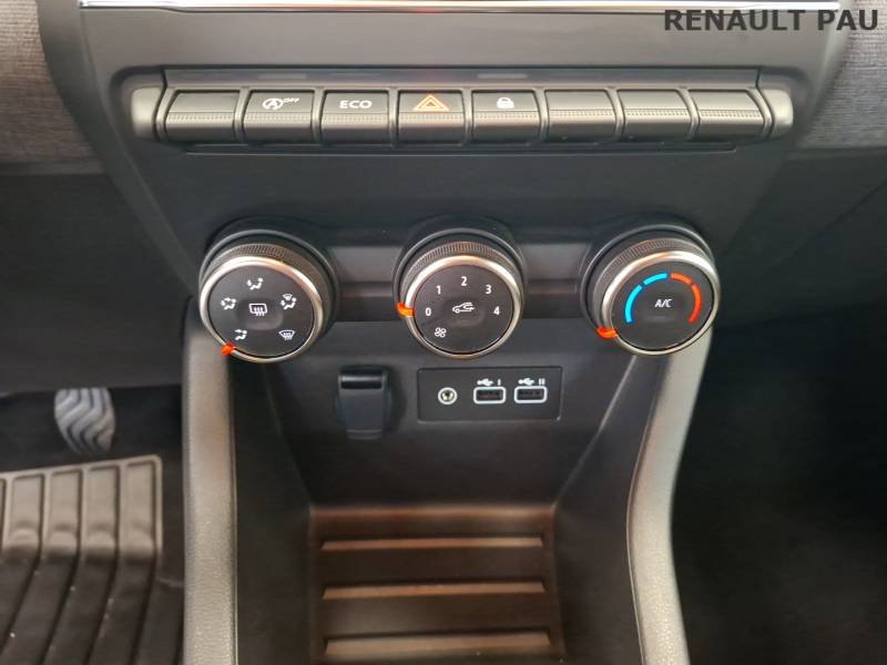 Renault Clio - Photo 25