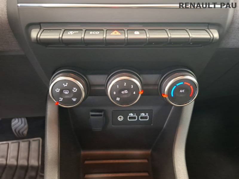Renault Clio - Photo 25