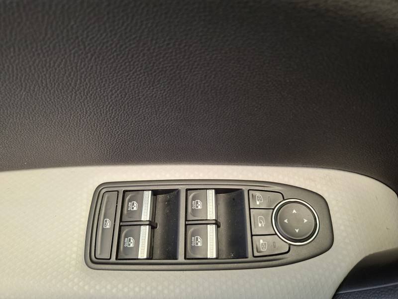 Renault Captur - Photo 17