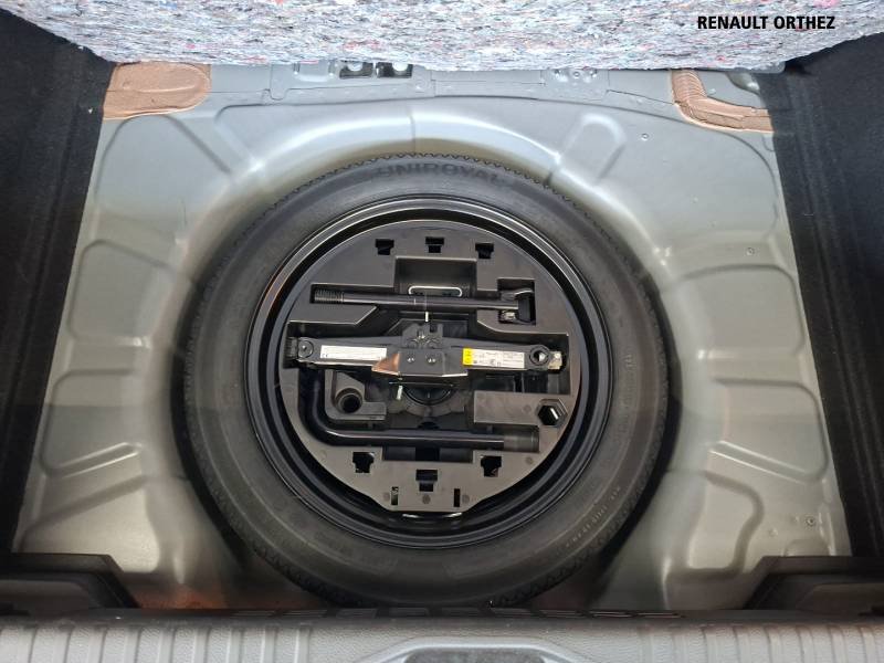 Renault Clio - Photo 24