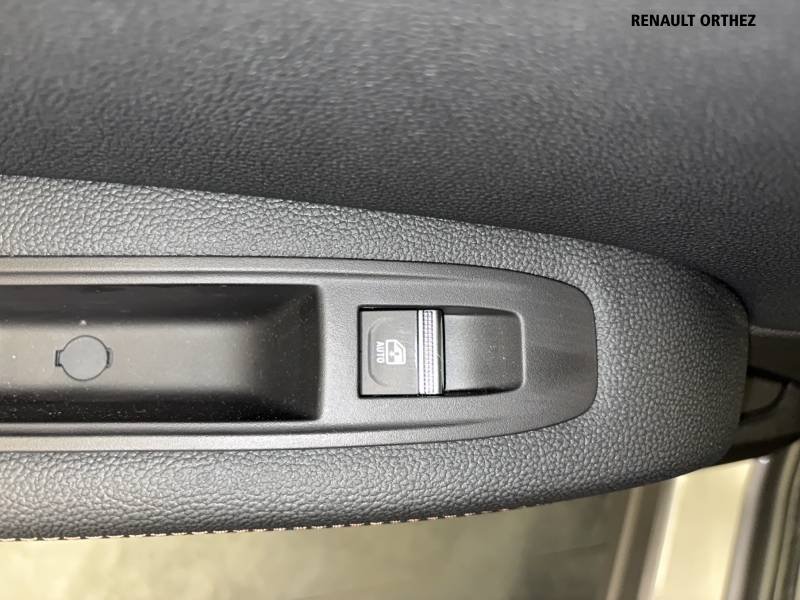 Renault Captur - Photo 20