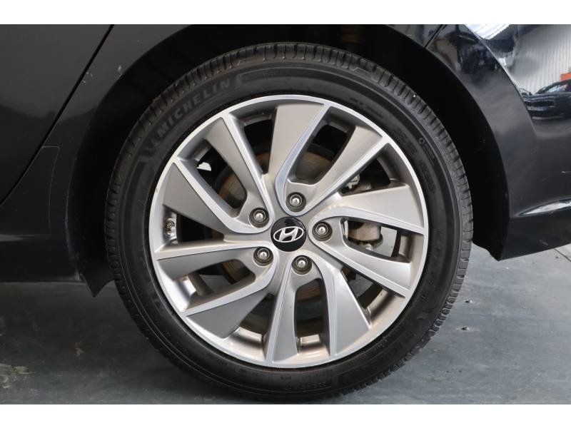 Hyundai i30 - Photo 9