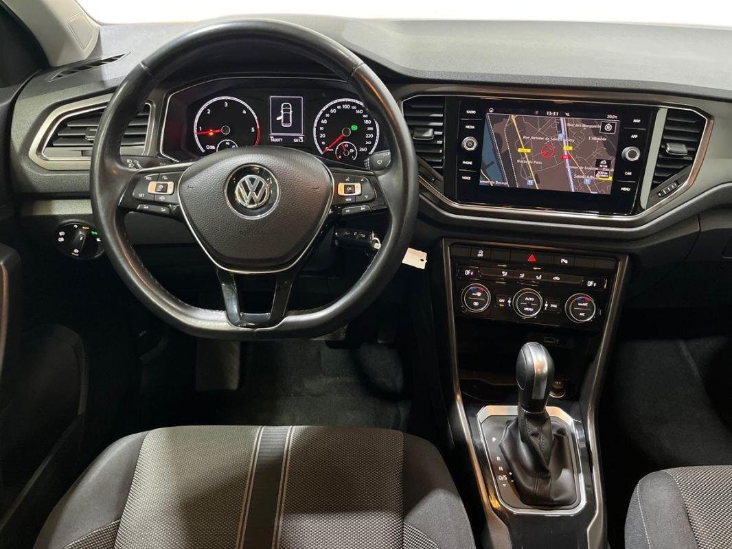 Volkswagen T-Roc - Photo 24