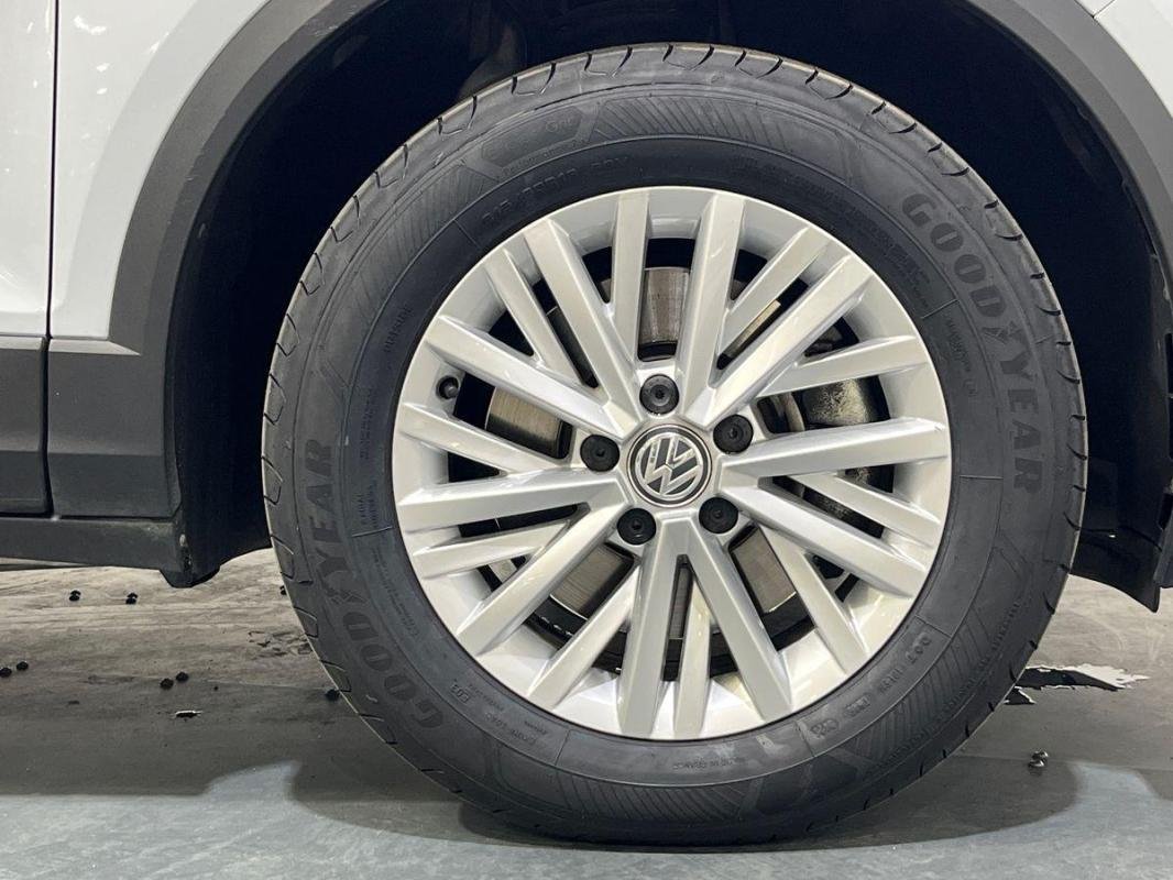Volkswagen T-Roc - Photo 29