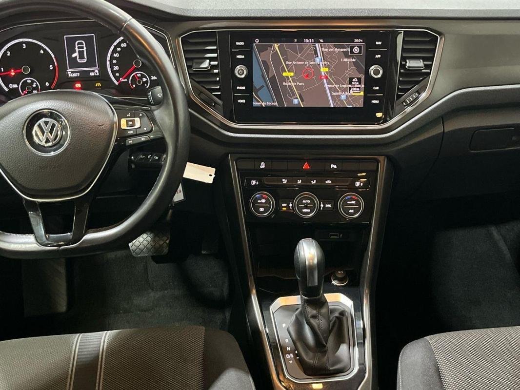 Volkswagen T-Roc - Photo 10