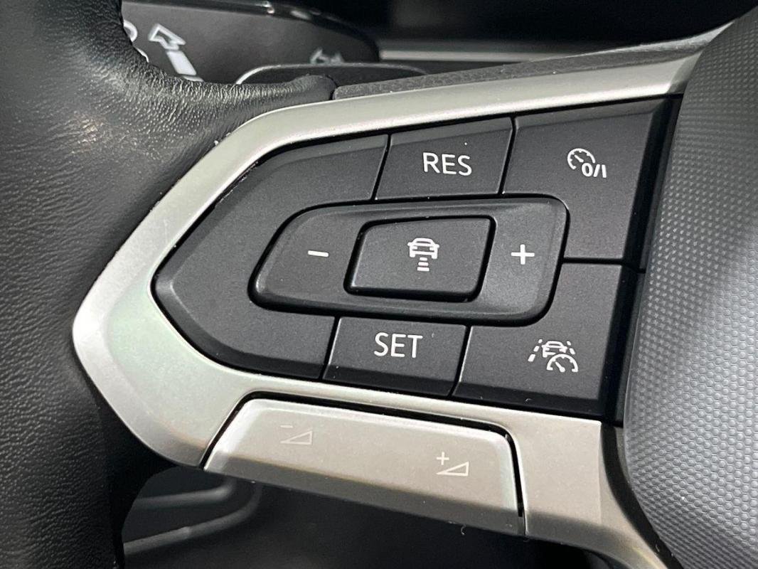 Volkswagen Tiguan - Photo 21