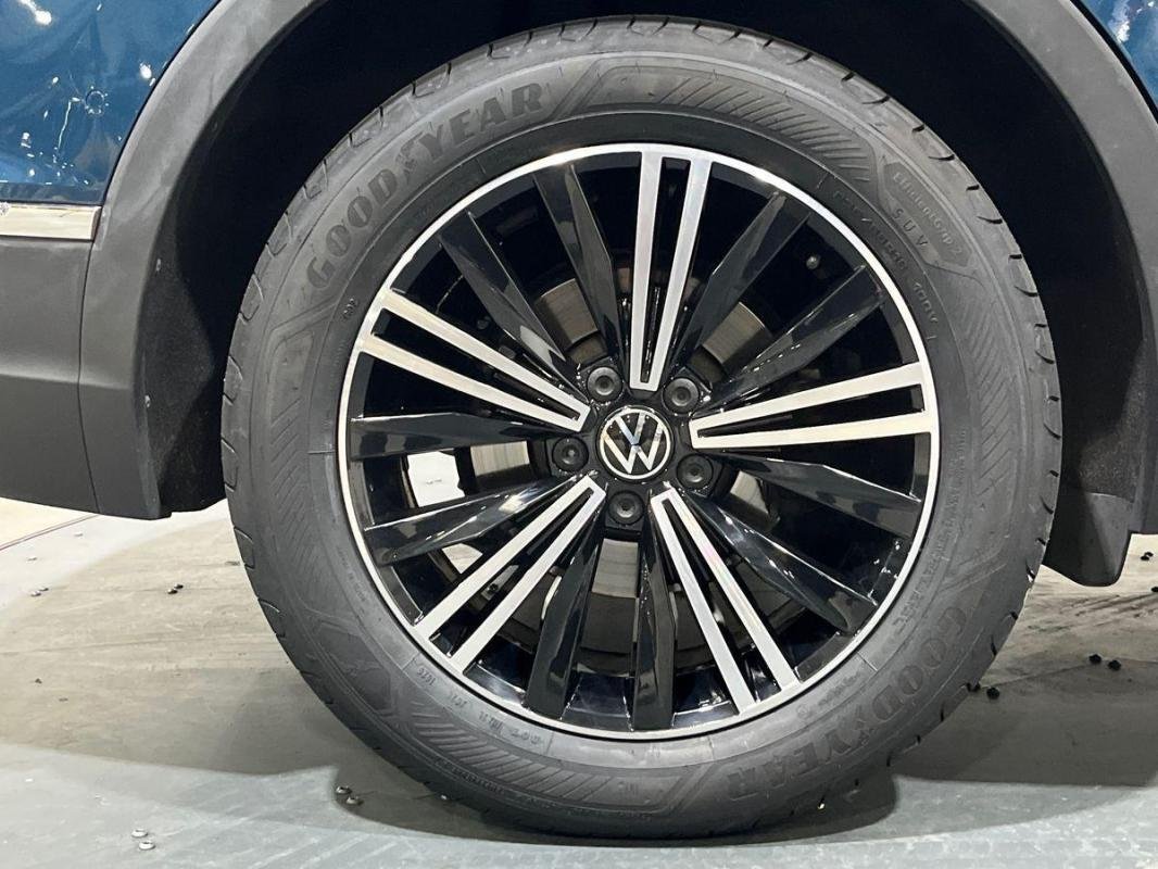 Volkswagen Tiguan - Photo 28