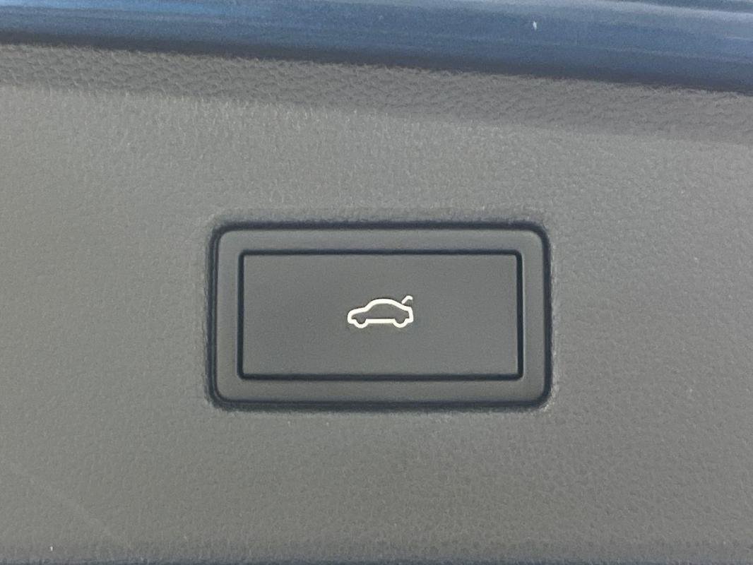 Volkswagen Tiguan - Photo 34