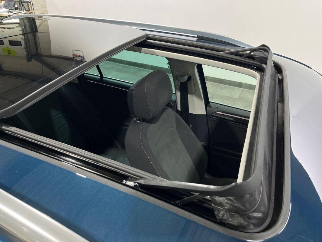 Volkswagen Tiguan - Photo 35