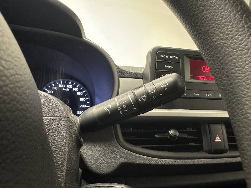 Kia Picanto - Photo 26