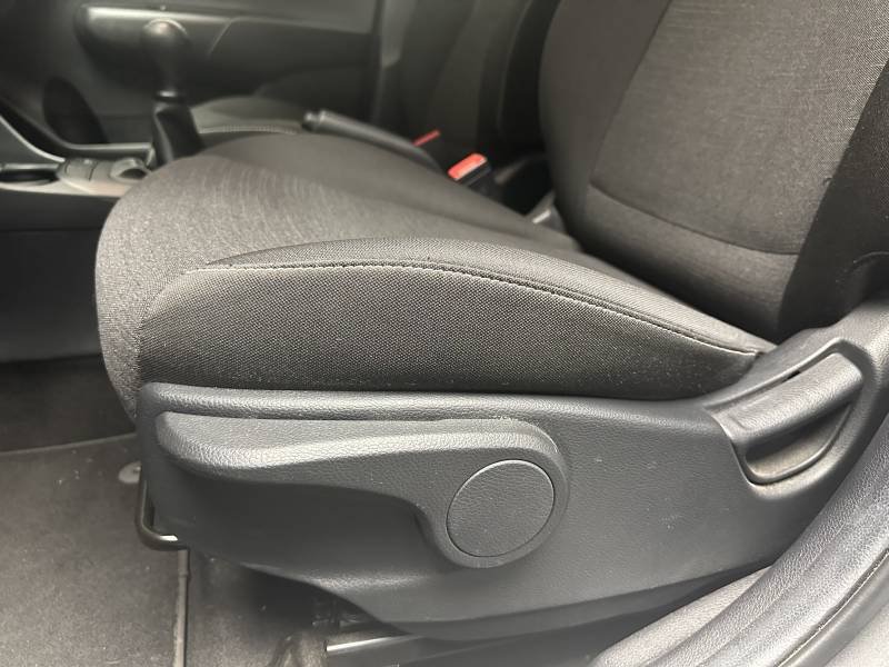 Kia Picanto - Photo 33