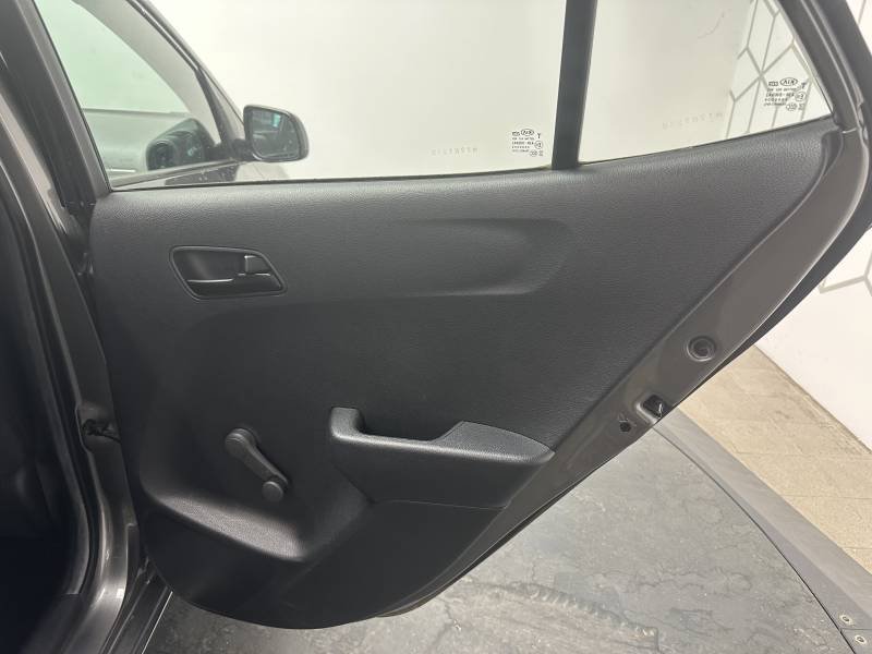 Kia Picanto - Photo 38