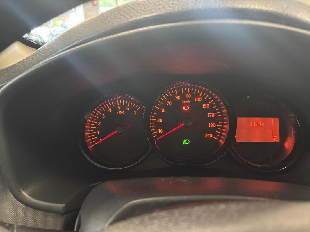 Dacia Sandero - Photo 15