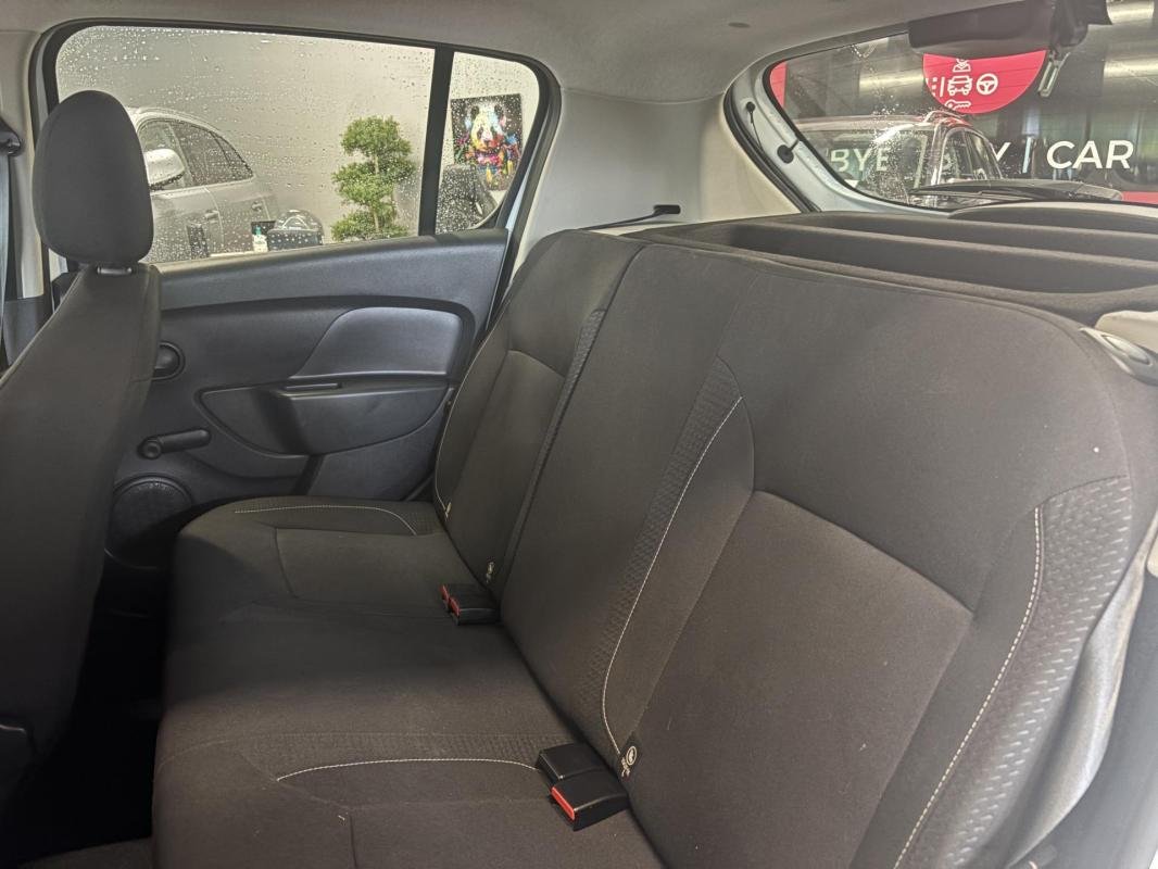 Dacia Sandero - Photo 22