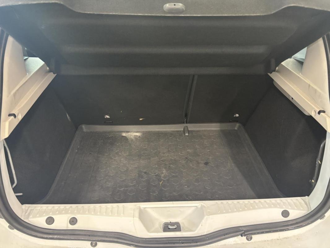 Dacia Sandero - Photo 31