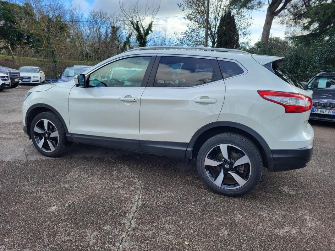 Nissan Qashqai - Photo 4