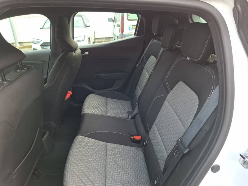 Renault Clio - Photo 12