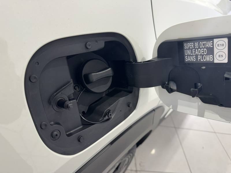Nissan Juke - Photo 19