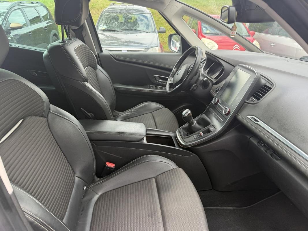 Renault Scénic - Photo 5