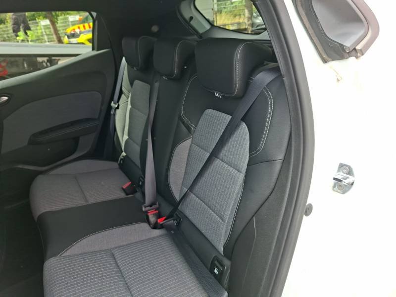 Renault Clio - Photo 18