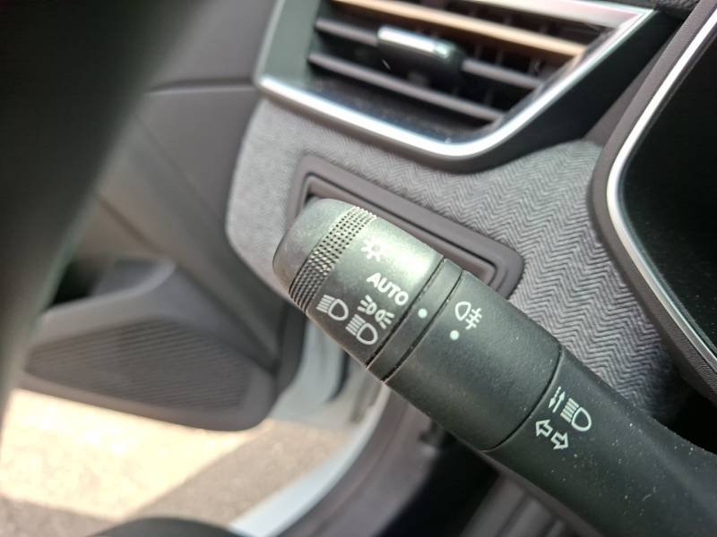 Renault Clio - Photo 23