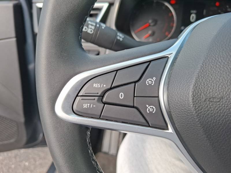 Renault Clio - Photo 23