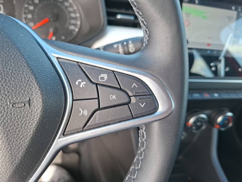 Renault Clio - Photo 24