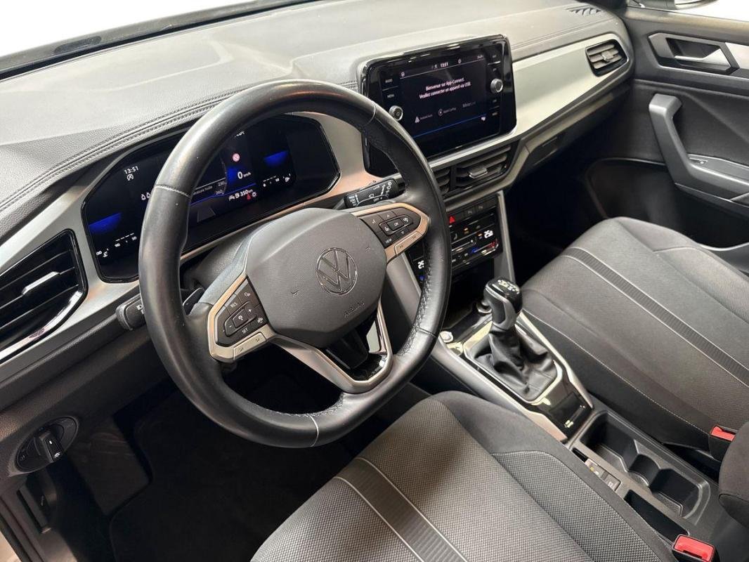 Volkswagen T-Roc - Photo 9